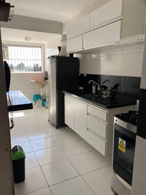Apartamento Apt Inteiro Bem Localizado Com Wi-fi E Aceita Pets *